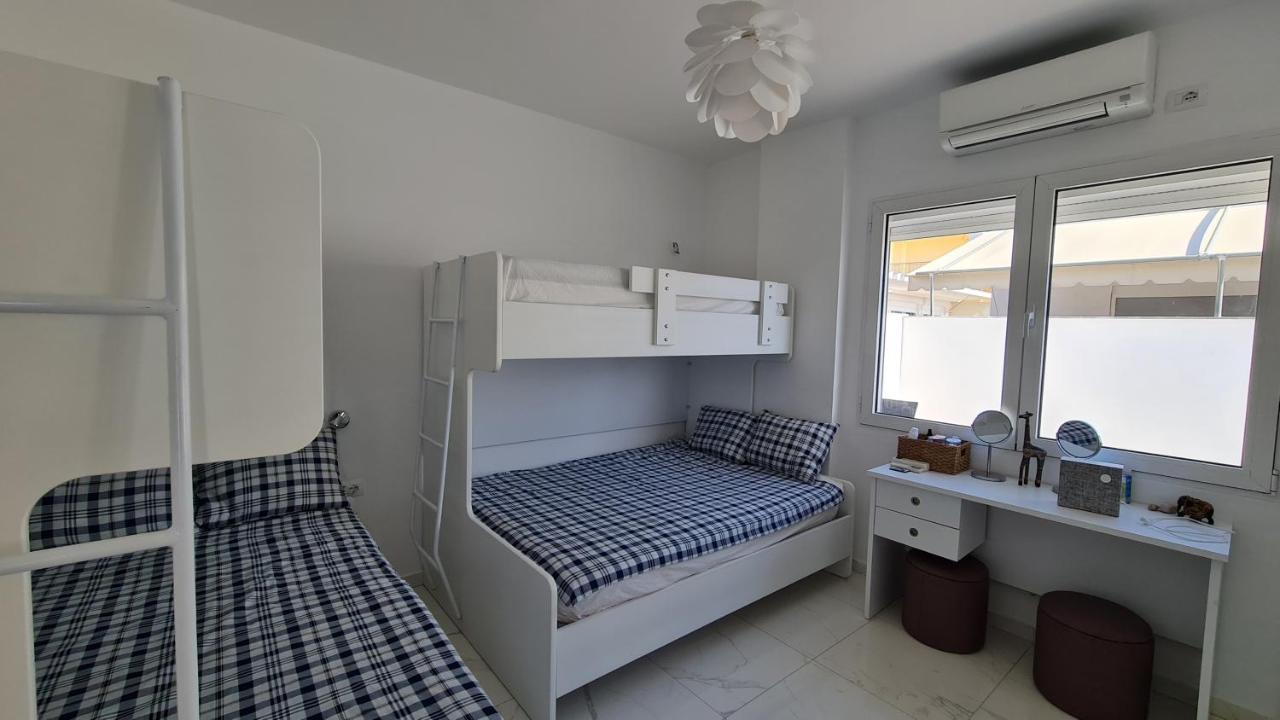 Rocknest Sea View Penthouse Apartment Sarande Luaran gambar